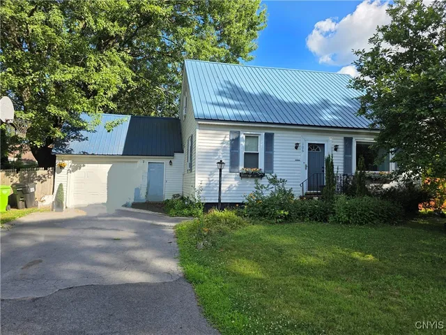 $225,000 | 106 Lincoln Avenue North, Salina, NY 13088