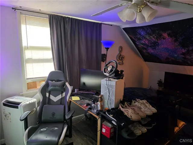 $225,000 | 106 Lincoln Avenue North, Salina, NY 13088