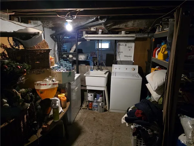 $225,000 | 106 Lincoln Avenue North, Salina, NY 13088