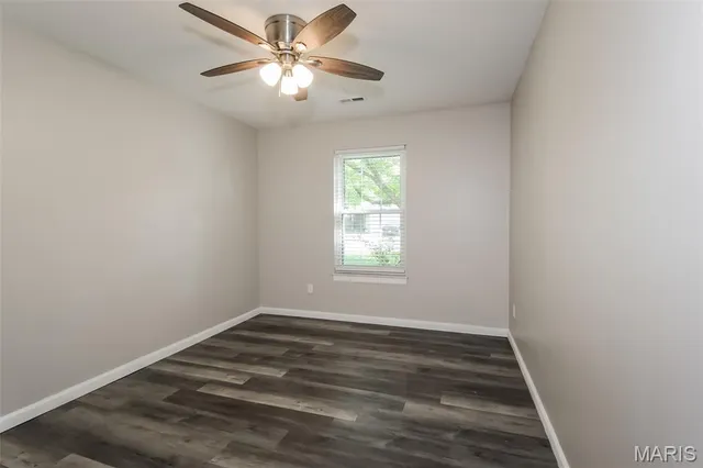 $1,945 | 218 Brower Lane, Florissant, MO 63031