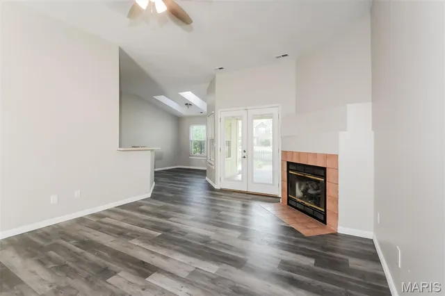 $1,945 | 218 Brower Lane, Florissant, MO 63031