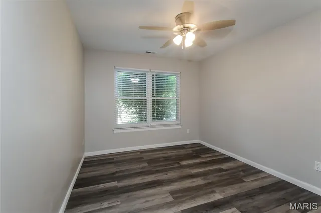 $1,945 | 218 Brower Lane, Florissant, MO 63031