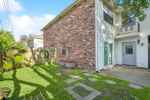 $144,000 | 901 Vouray Drive, Unit C, Kenner, LA 70065