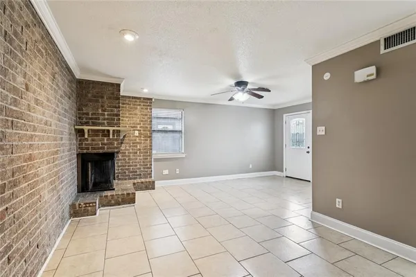 $144,000 | 901 Vouray Drive, Unit C, Kenner, LA 70065