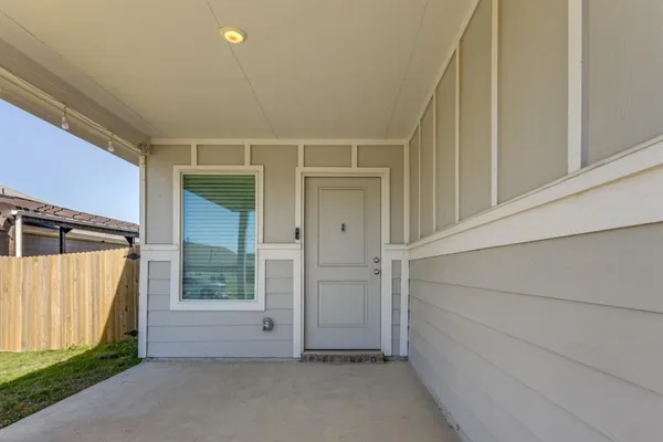 $2,099 | 2808 Slatewood Drive, Fort Worth, TX 76179