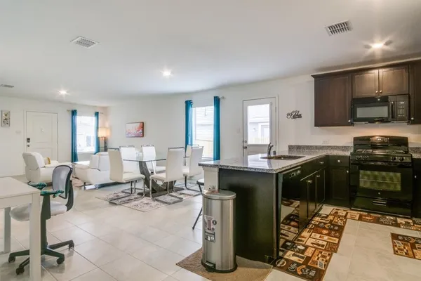 $2,099 | 2808 Slatewood Drive, Fort Worth, TX 76179