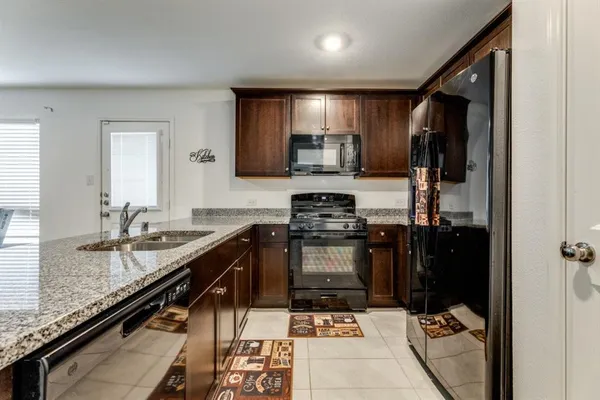 $2,099 | 2808 Slatewood Drive, Fort Worth, TX 76179