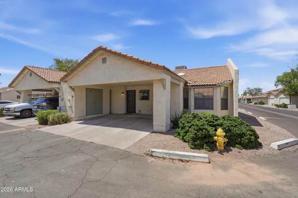 $340,000 | 1500 North Sunview Parkway, Unit 74, Gilbert, AZ 85234