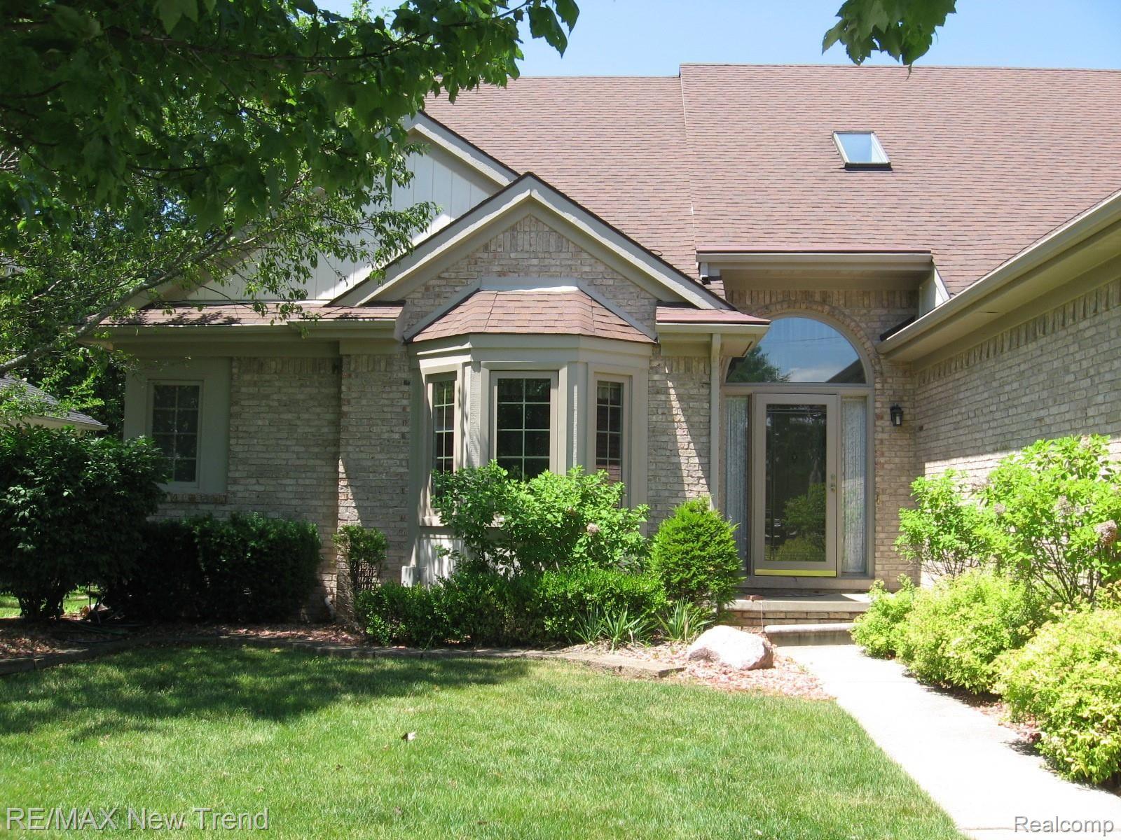 19031 Wayne Road Livonia, MI 48152 - Photo 2 of 56 IMG_7095 (1).JPG