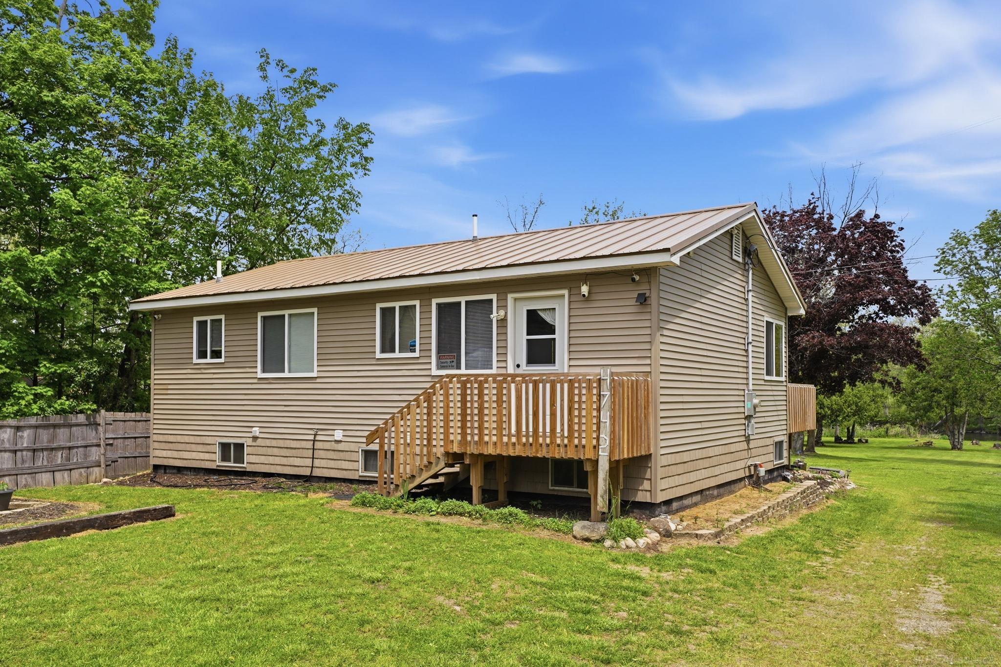 4742 Old Plank Road Onondaga, MI 49264 - Photo 3 of 25