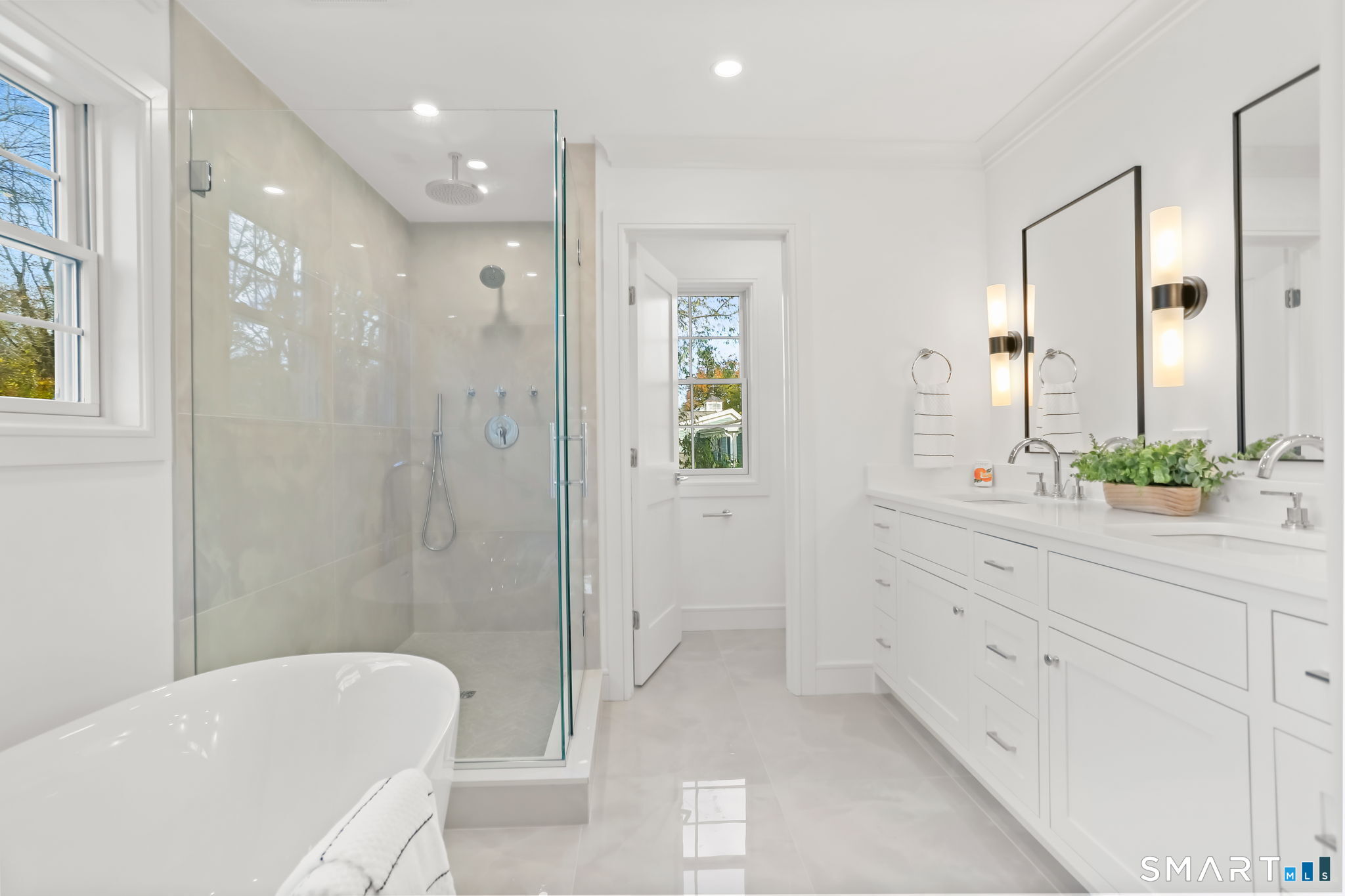 31 High Ridge Road Fairfield, CT 06825 - Photo 18 of 37