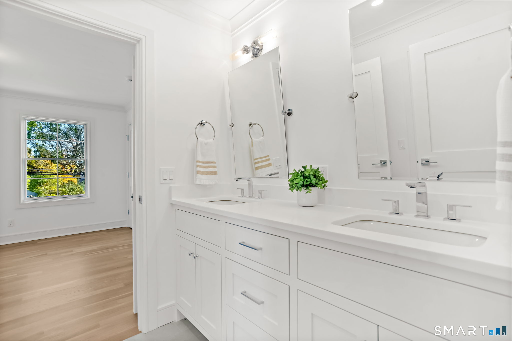 31 High Ridge Road Fairfield, CT 06825 - Photo 22 of 37