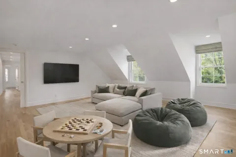 $1,999,000 | 31 High Ridge Road, Fairfield, CT 06825