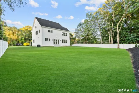 $1,999,000 | 31 High Ridge Road, Fairfield, CT 06825