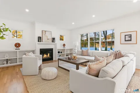 $1,999,000 | 31 High Ridge Road, Fairfield, CT 06825