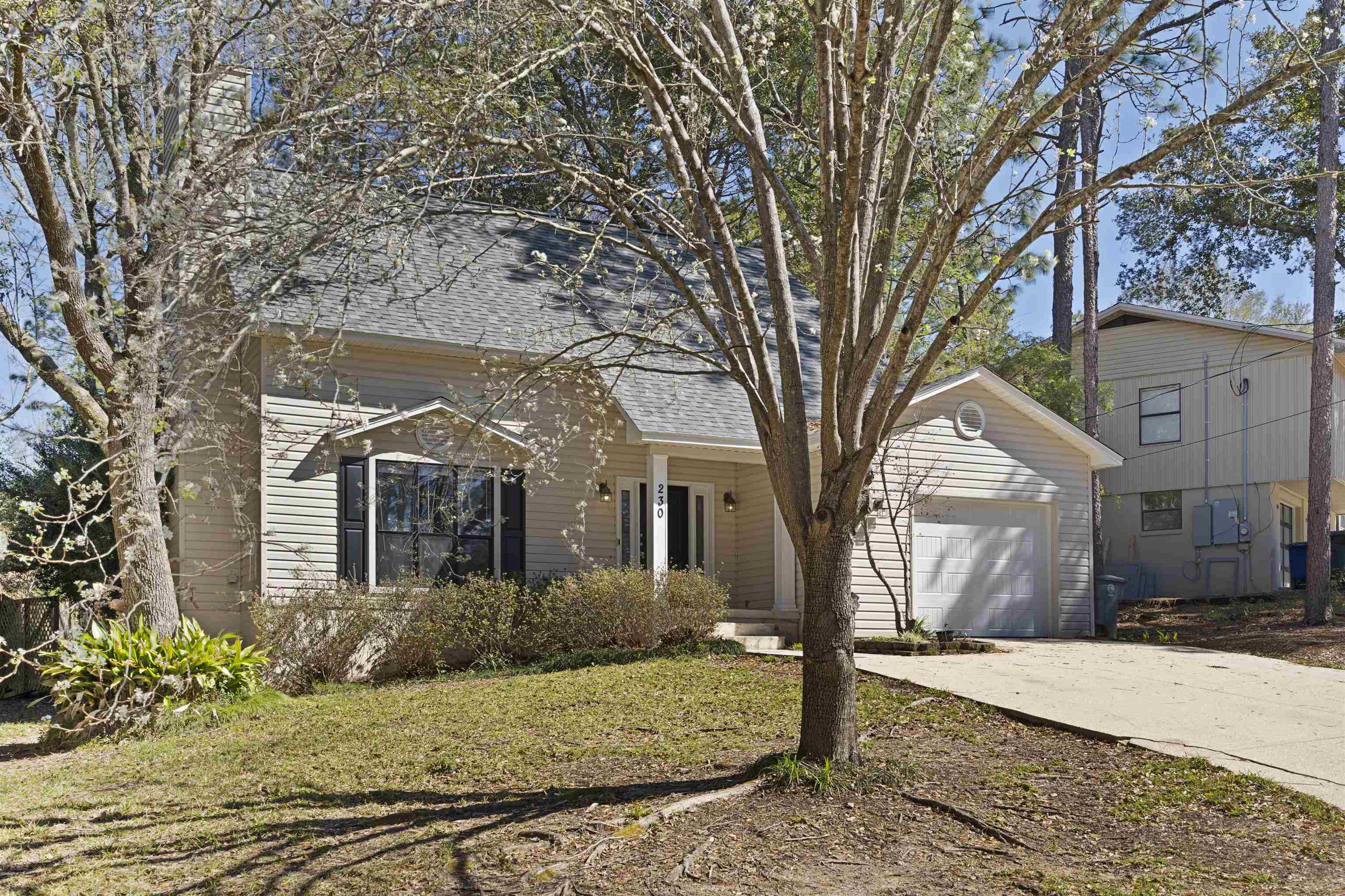 230 Maplewood Loop Daphne, AL 36526 - Photo 2 of 28