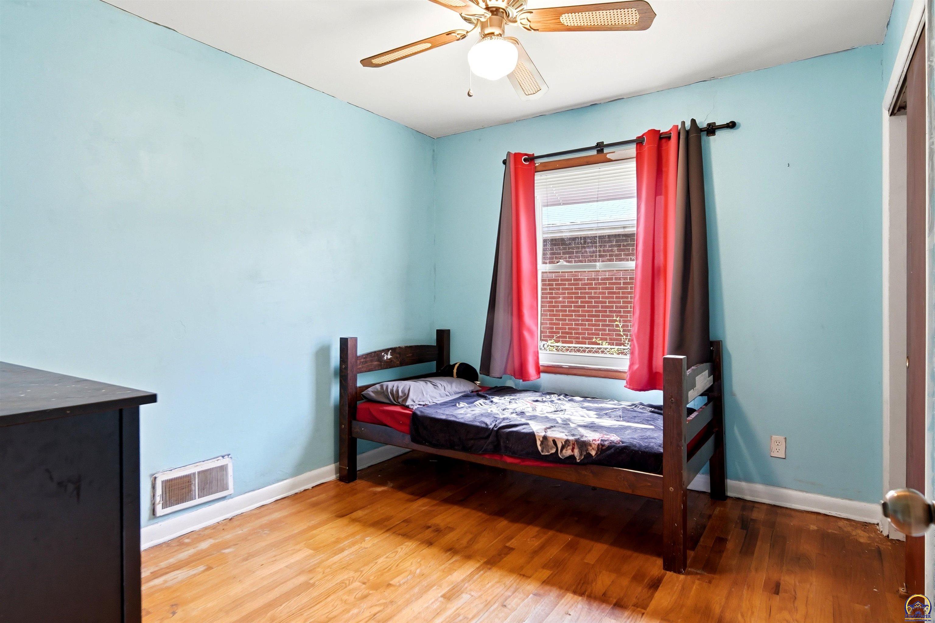 5700 Southwest 20th Street Topeka, KS 66604 - Photo 22 of 29