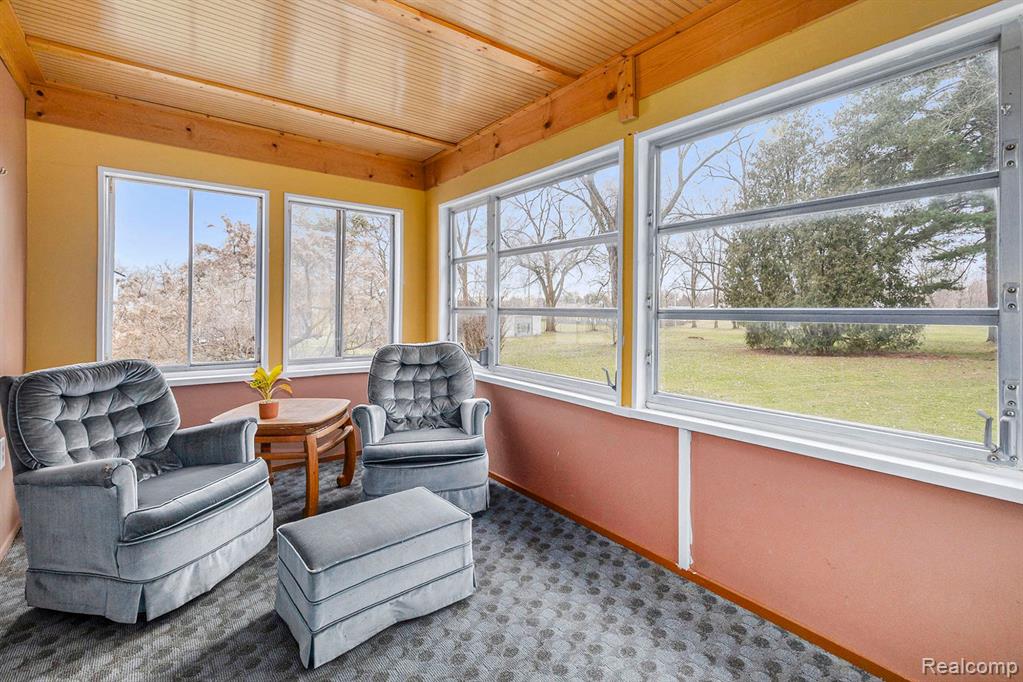 329 Maple Street Howell, MI 48843 - Photo 16 of 28 Gallery Image 16