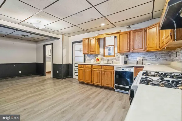 $59,900 | 838 West Pine Street, Coal Township, PA 17866