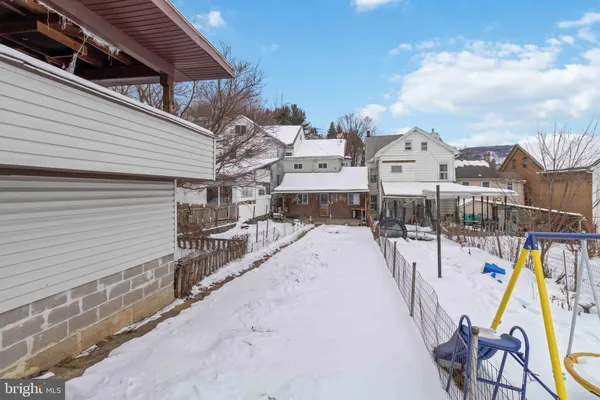 $59,900 | 838 West Pine Street, Coal Township, PA 17866