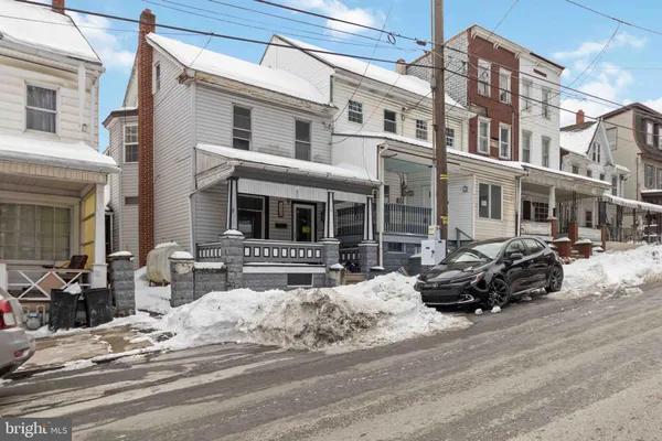 $59,900 | 838 West Pine Street, Coal Township, PA 17866