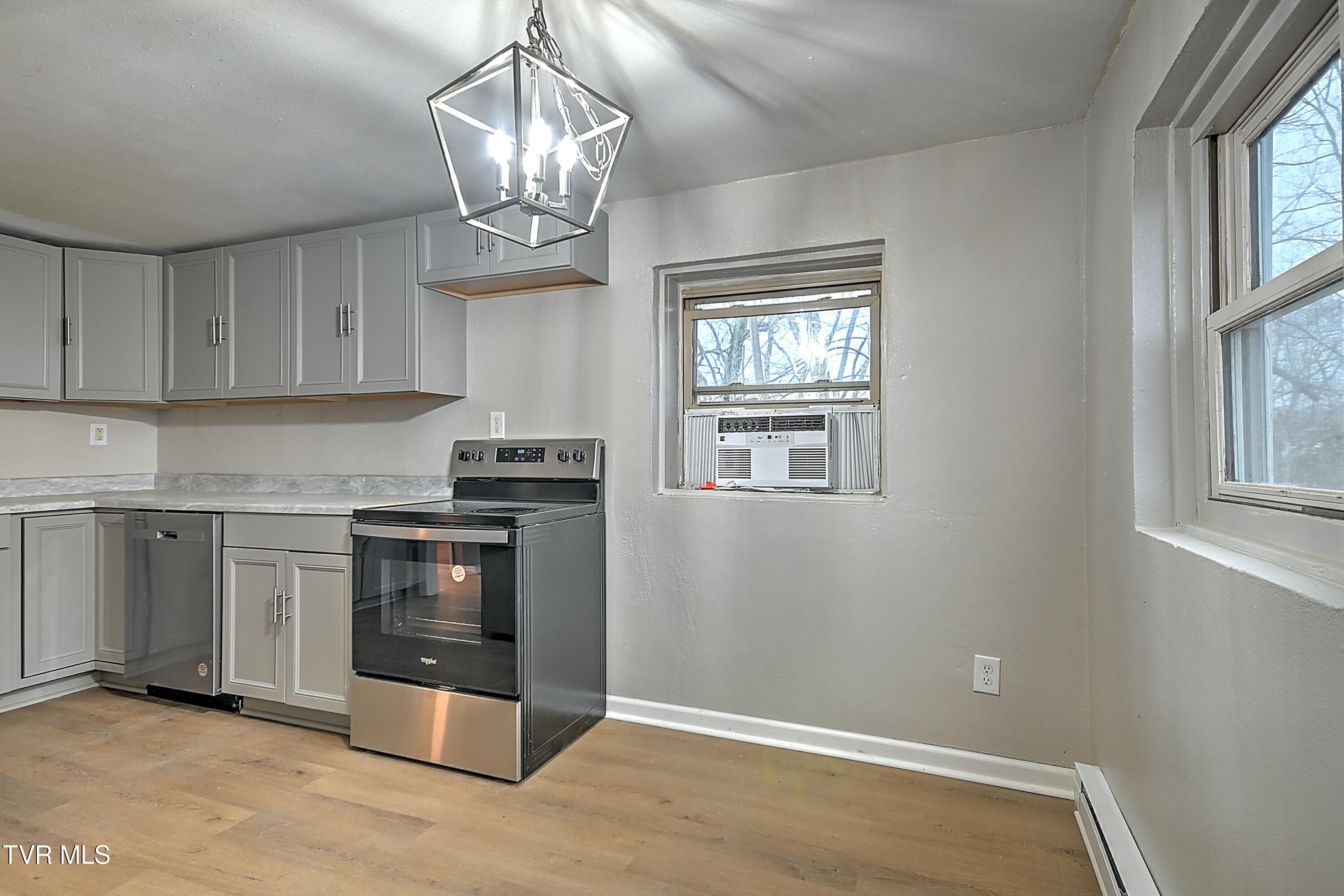 1168 Ridgecrest Avenue Kingsport, TN 37665 - Photo 33 of 54 72-1166-1168 Ridgecrest