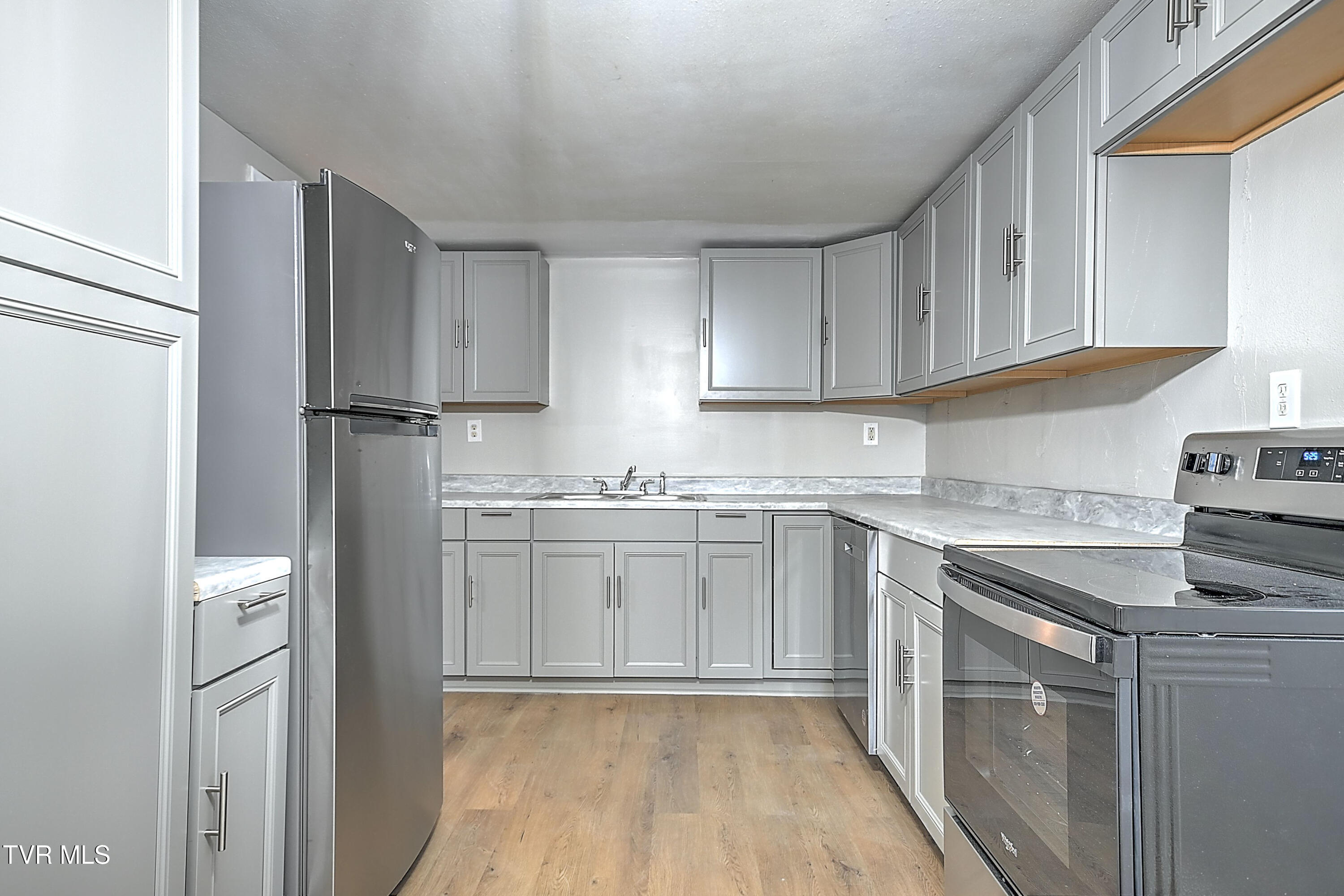 1168 Ridgecrest Avenue Kingsport, TN 37665 - Photo 36 of 54 78-1166-1168 Ridgecrest