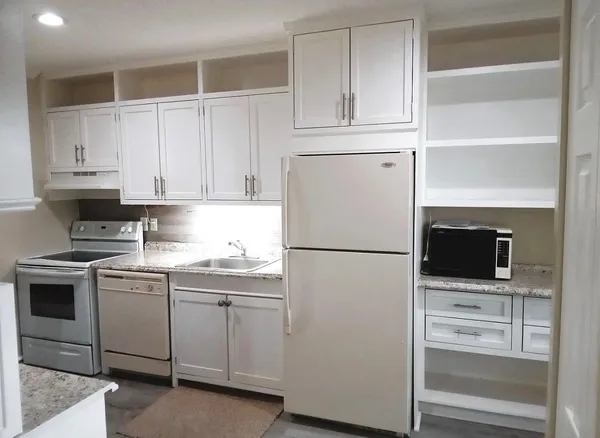 $1,994 | 8732 Bella Vista Drive, Unit 42, Boca Raton, FL 33433