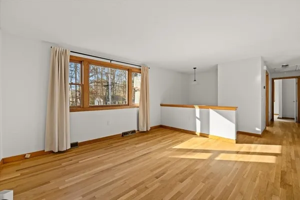 $579,999 | 37 Annawon Drive, Halifax, MA 02338