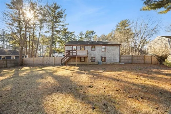 $579,999 | 37 Annawon Drive, Halifax, MA 02338