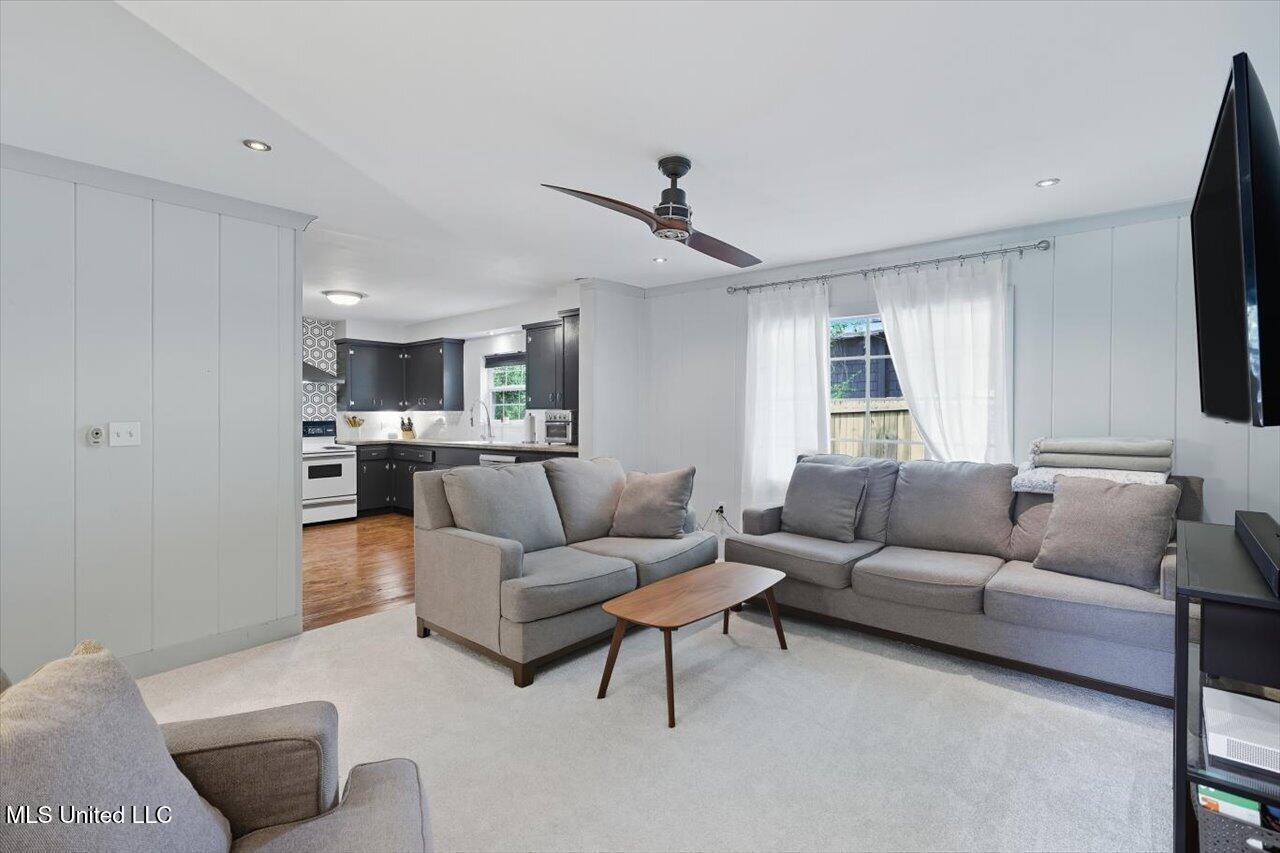 4528 Meadow Ridge Drive Jackson, MS 39206 - Photo 17 of 29 17-4528 Meadow Ridge Dr _ Home Tours MS