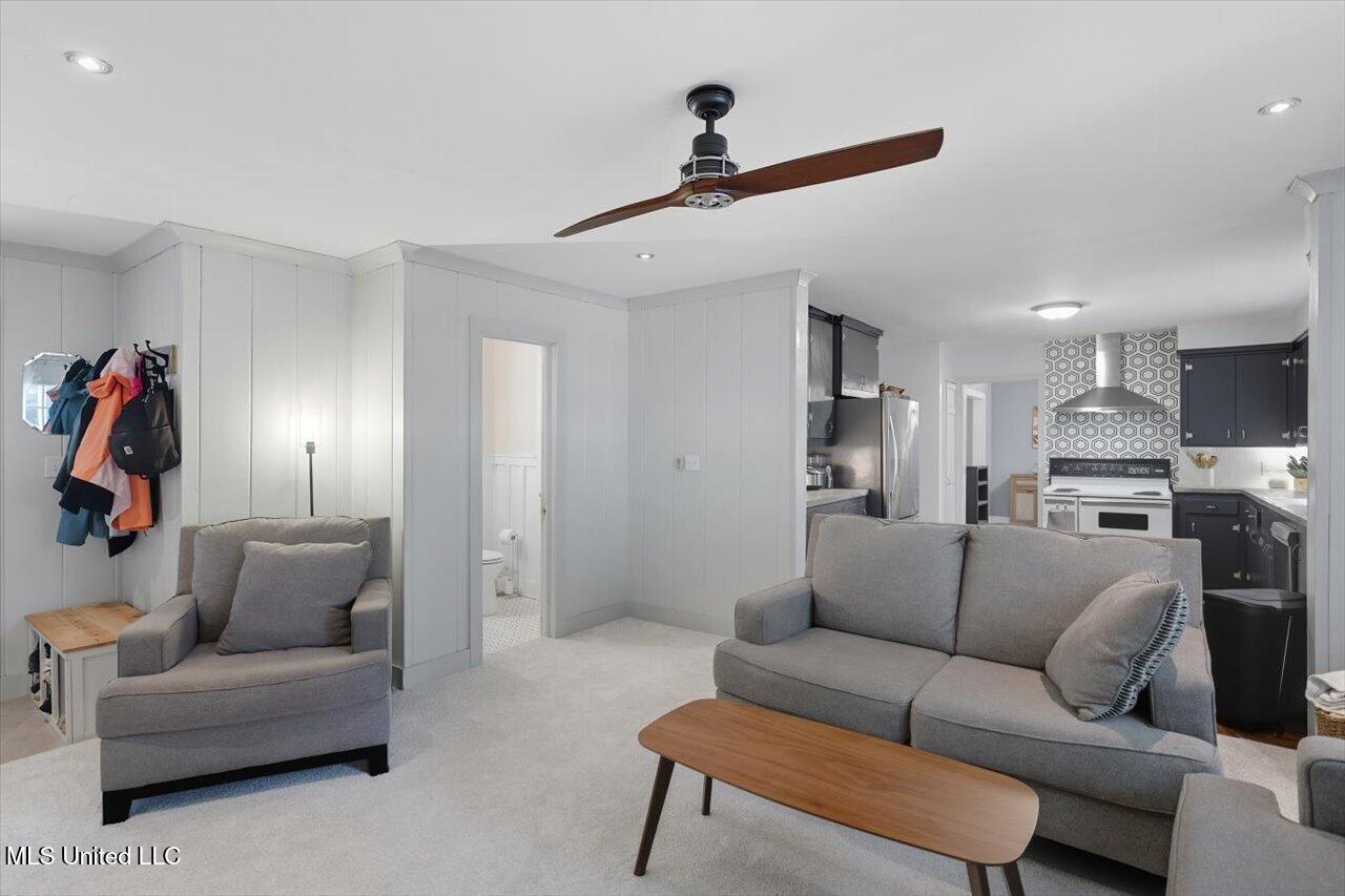 4528 Meadow Ridge Drive Jackson, MS 39206 - Photo 19 of 29 19-4528 Meadow Ridge Dr _ Home Tours MS