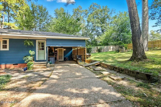 $199,900 | 4528 Meadow Ridge Drive, Jackson, MS 39206