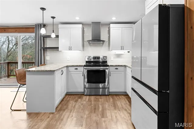 $359,900 | 814 Bald Hill Road, Eureka, MO 63025