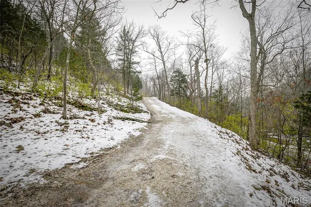 $359,900 | 814 Bald Hill Road, Eureka, MO 63025