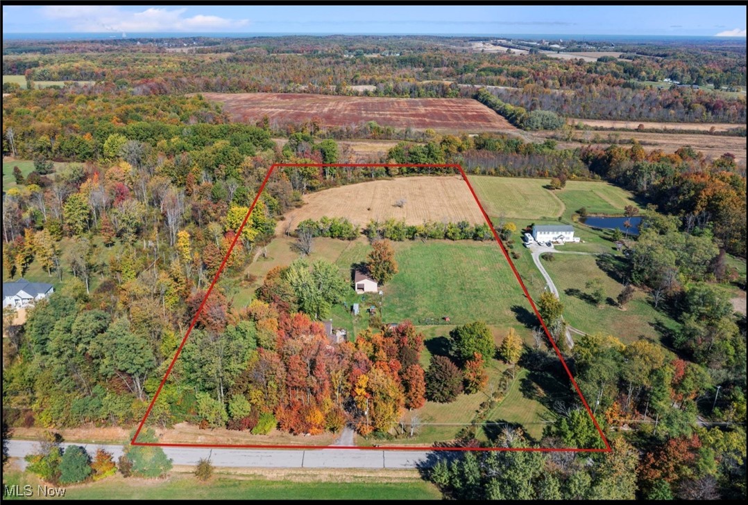 16500 Burrows Road Thompson, OH 44086 - Photo 2 of 33