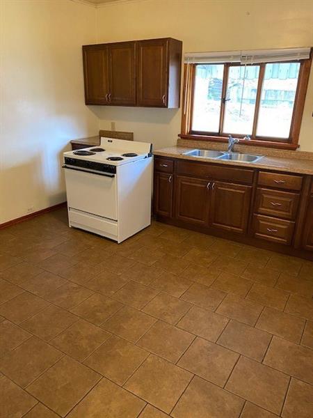 128 Spring Street Coal Center, PA 15423 - Photo 6 of 12 Gallery Image 6
