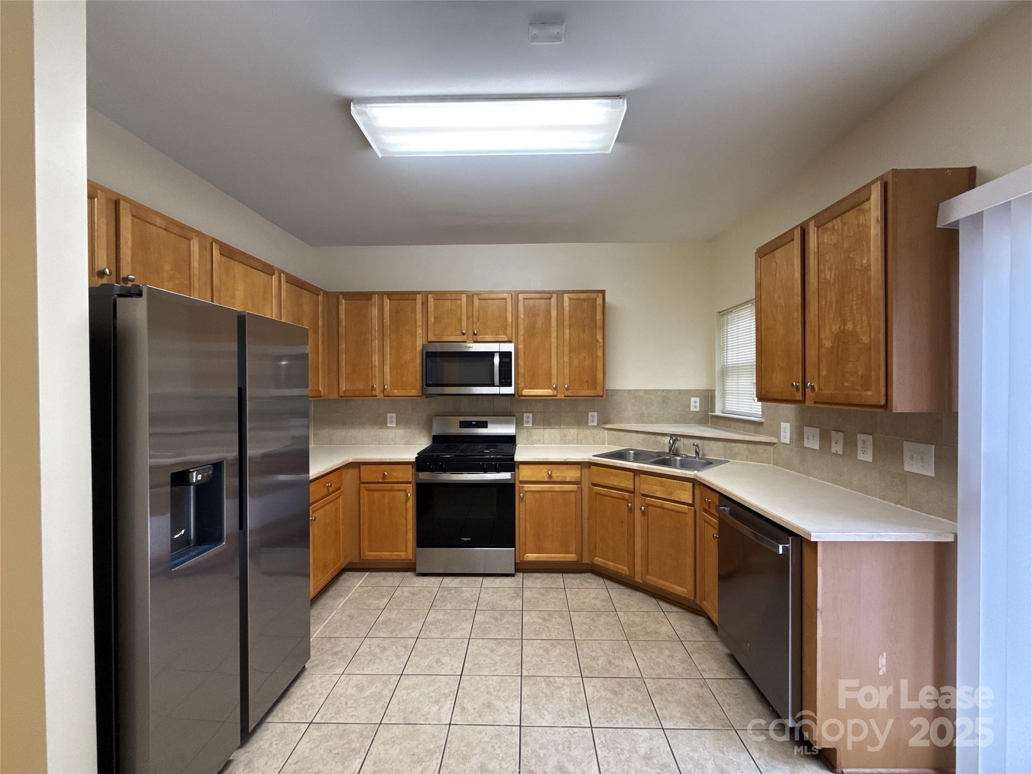 3046 Summerfield Ridge Lane Matthews, NC 28105 - Photo 5 of 19