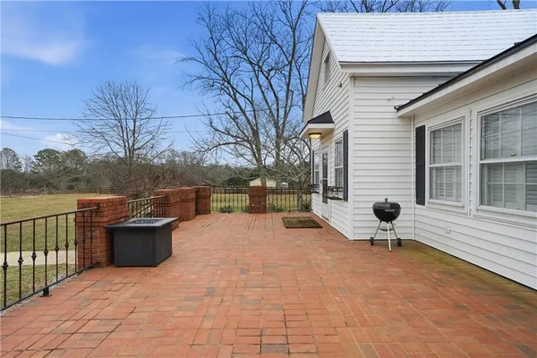 a outdoor view with a sitting space