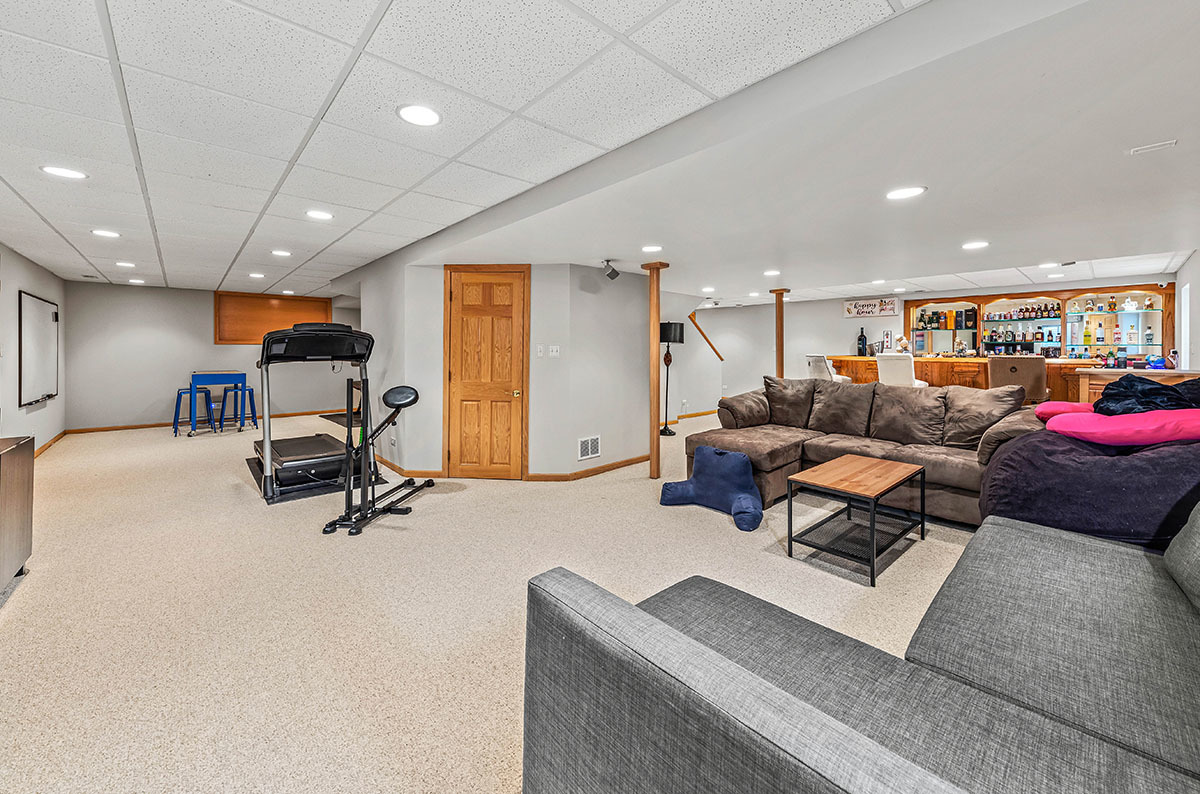 375 Crestwood Road Wood Dale, IL 60191 - Photo 40 of 47