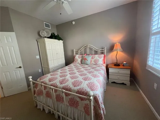 a view of entryway with a rug