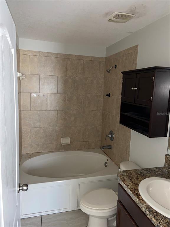 9798 Trumpet Vine Loop Trinity, FL 34655 - Photo 17 of 18