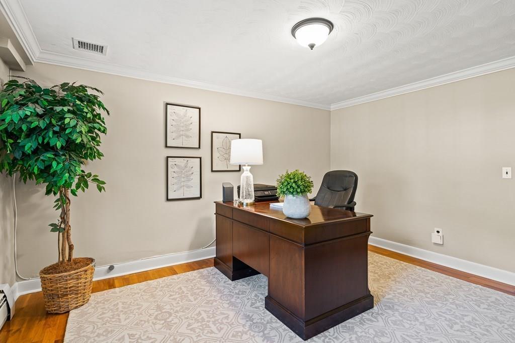 17 Carpenter Road Lynnfield, MA 01940 - Photo 23 of 37