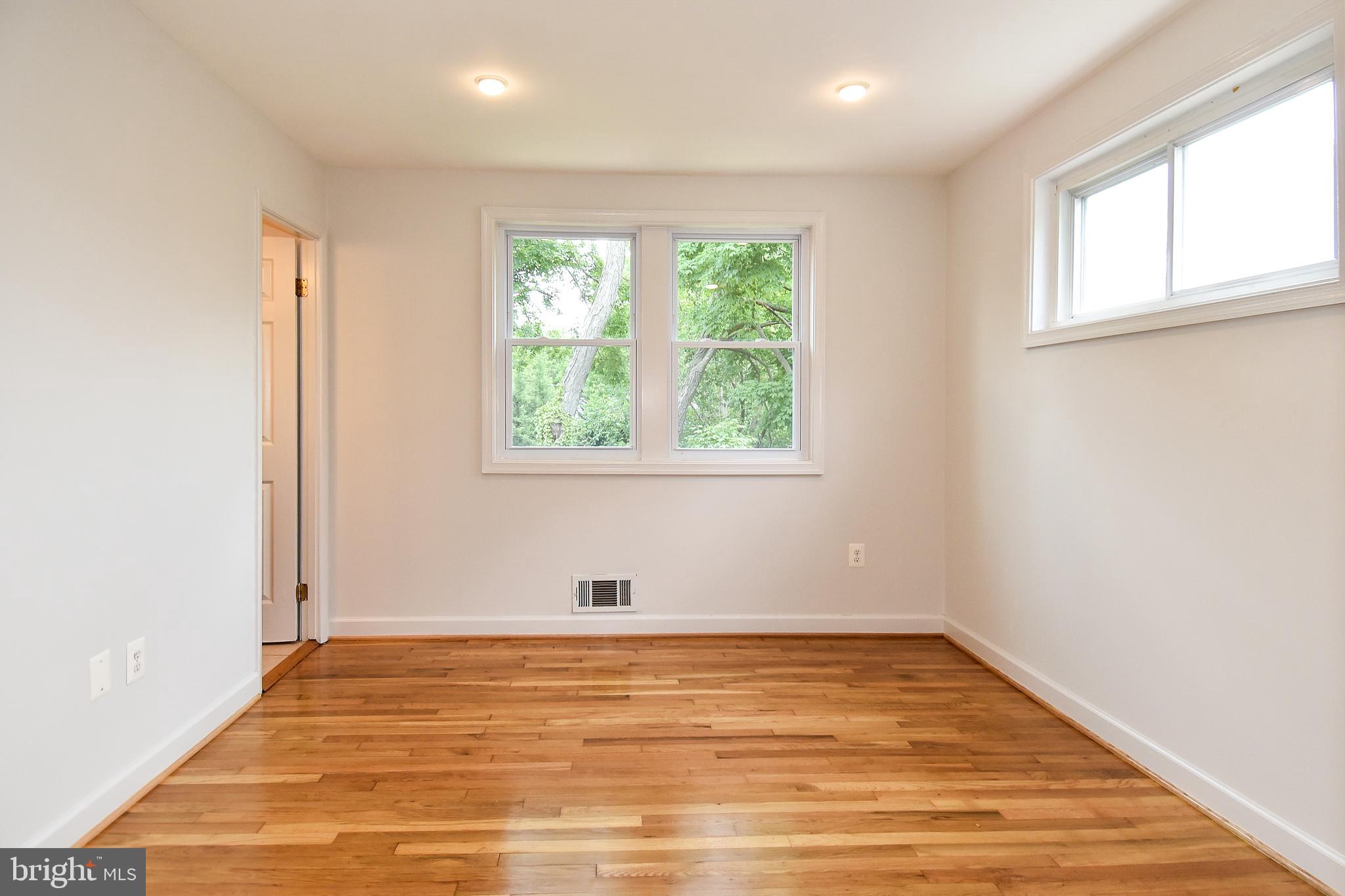 11815 Selfridge Road Silver Spring, MD 20906 - Photo 20 of 35