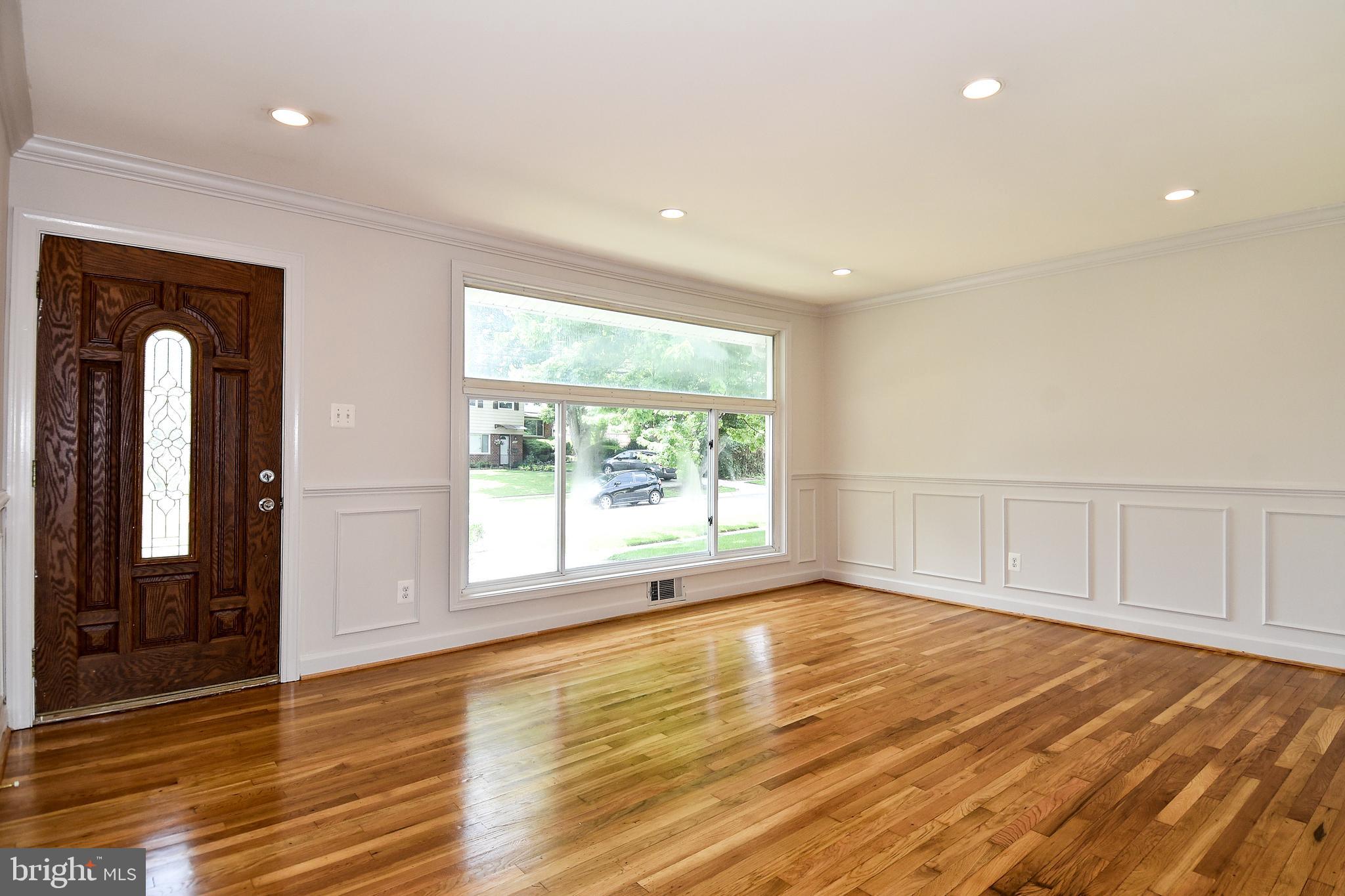 11815 Selfridge Road Silver Spring, MD 20906 - Photo 3 of 35