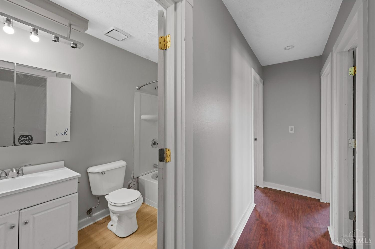 3731 Jacksonburg Road Hamilton, OH 45011 - Photo 7 of 30 Gallery Image 7