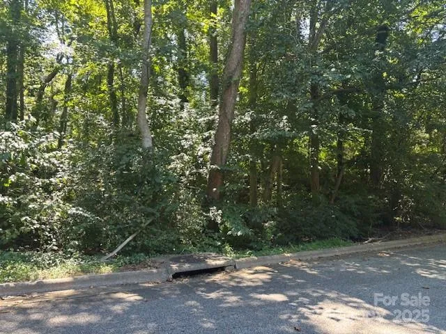 $124,900 | 1550-1560 9th St Lane Northwest, Hickory, NC 28601