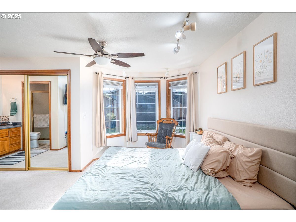 3248 18th Avenue Southeast Albany, OR 97322 - Photo 21 of 32