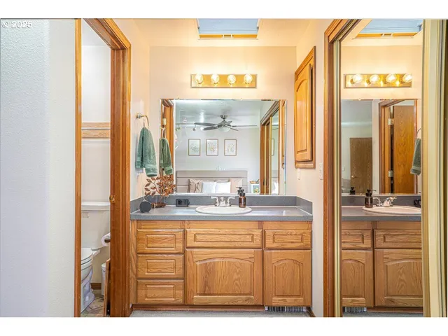 $440,000 | 3248 18th Avenue Southeast, Albany, OR 97322