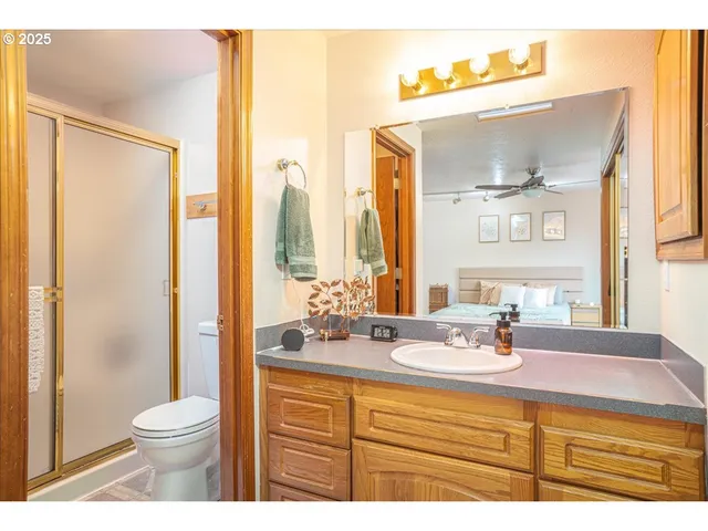 $440,000 | 3248 18th Avenue Southeast, Albany, OR 97322